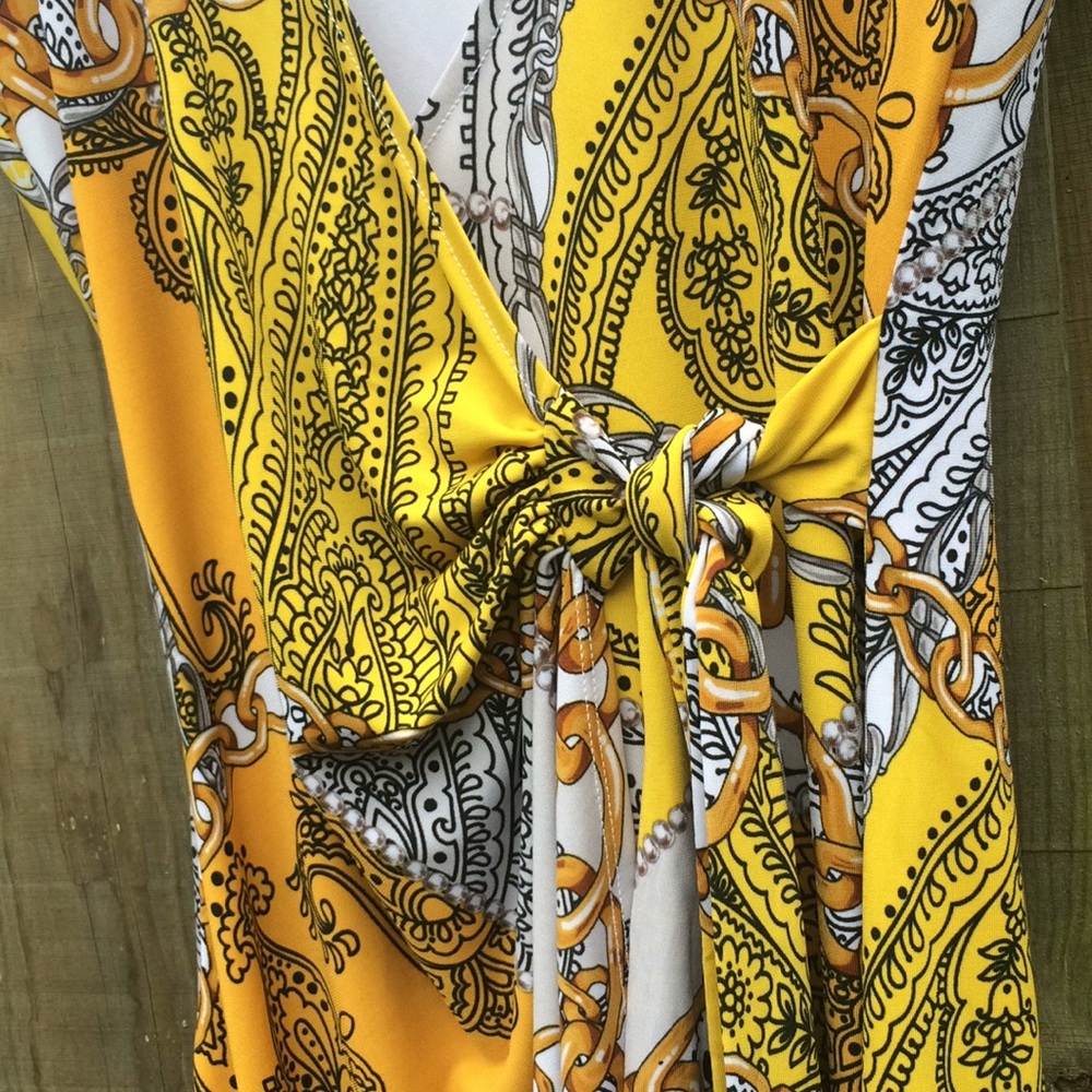 Caché wrap Dress - Picture 4 of 7